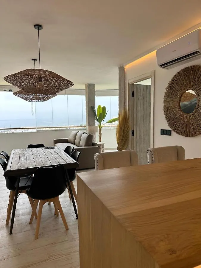 Apartment Apartamento El Rocio 2 Dormitorios 2 Banos Y Garaje Torremolinos