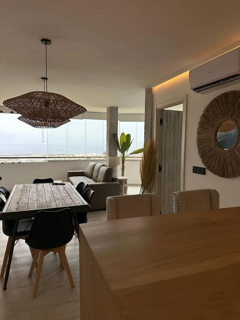 Apartment Apartamento El Rocio 2 Dormitorios 2 Banos Y Garaje Torremolinos