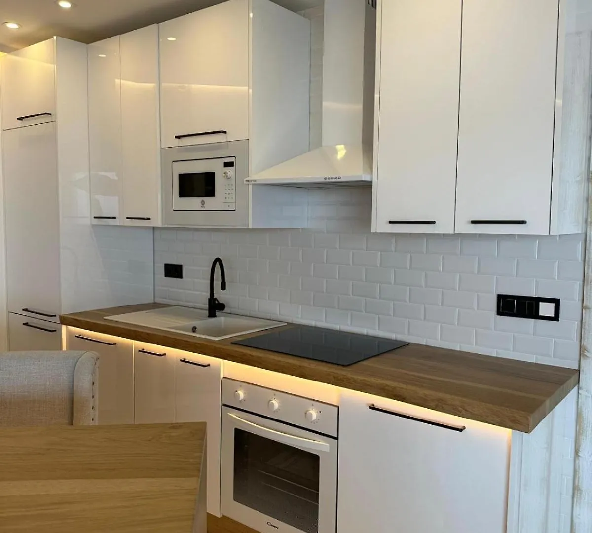 Apartamento El Rocio 2 Dormitorios 2 Banos Y Garaje Torremolinos 0*,  Spain