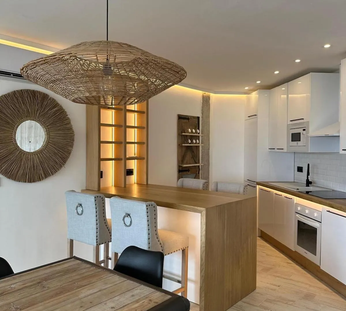 Apartamento El Rocio 2 Dormitorios 2 Banos Y Garaje Torremolinos 0*,