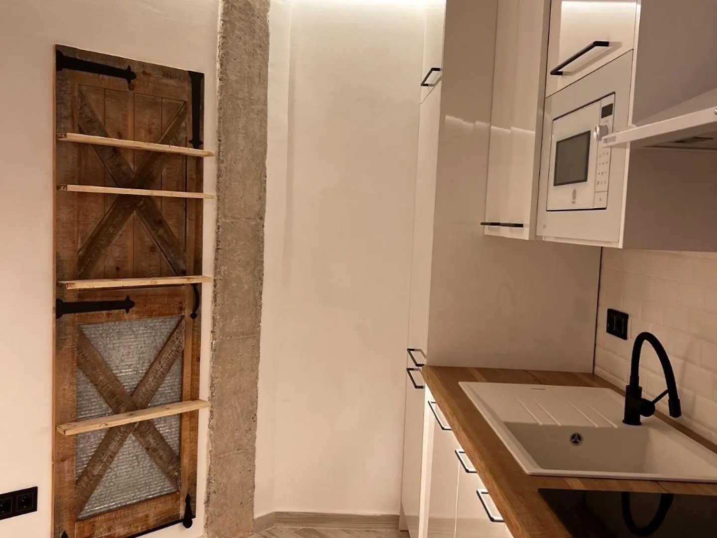 Apartamento El Rocio 2 Dormitorios 2 Banos Y Garaje Torremolinos