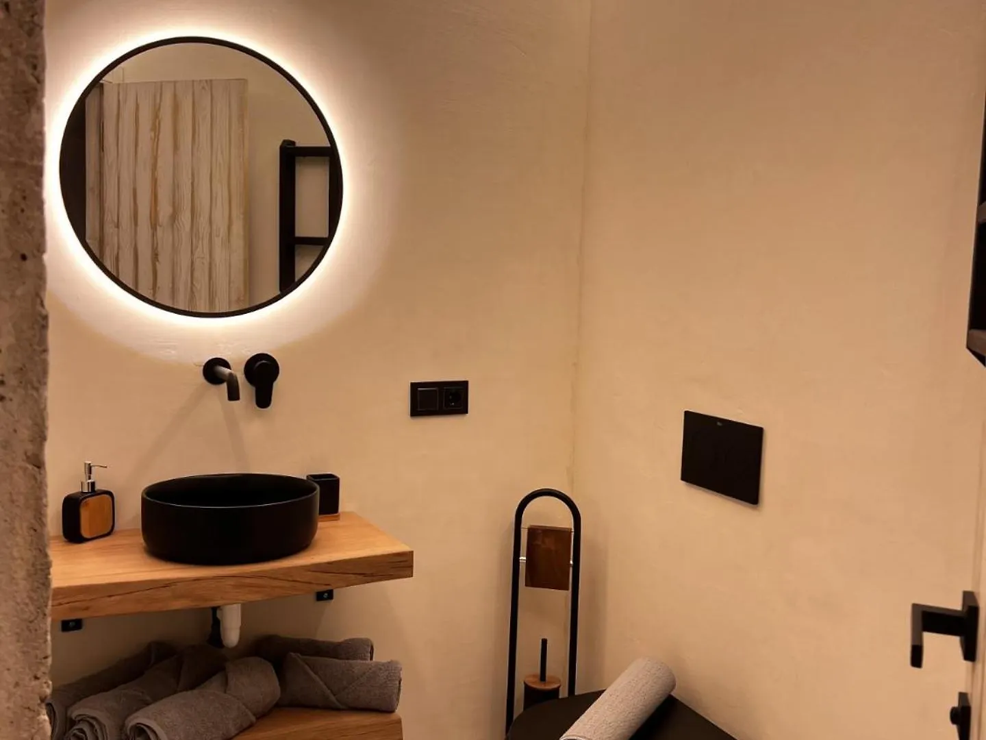 Apartamento El Rocio 2 Dormitorios 2 Banos Y Garaje Torremolinos 0*,